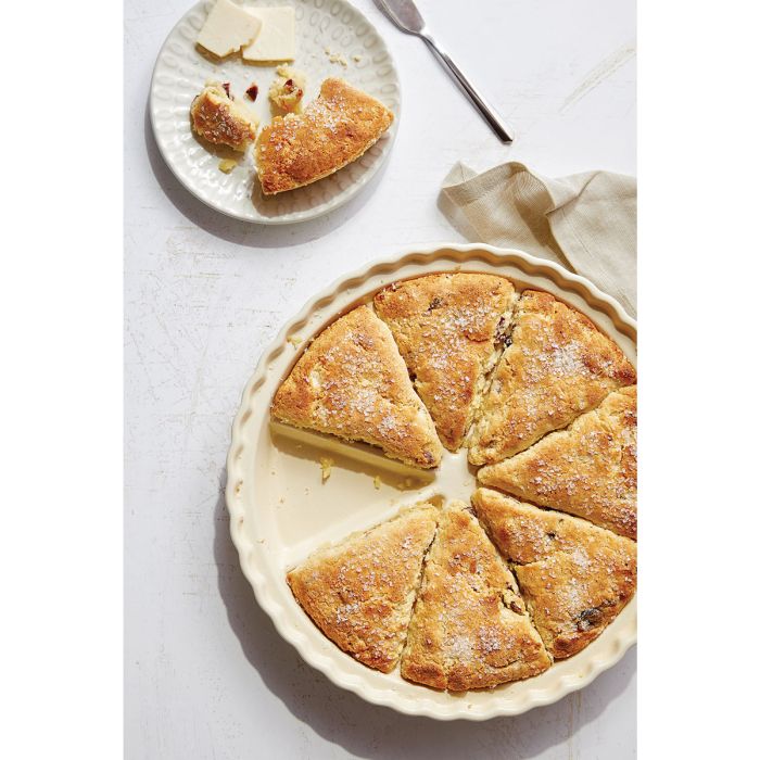 King Arthur Baking Company Ceramic Scone Pan – 11"