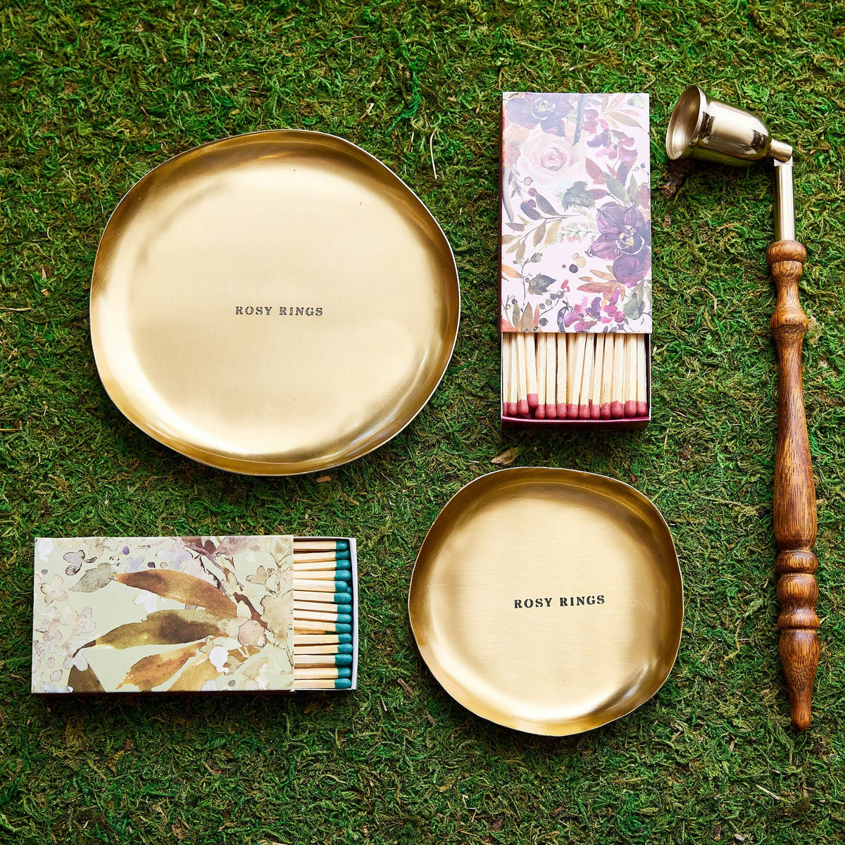 Rosy Rings Petite Gold Accent Botanical Candle Plate & Trinket Tray– 4"