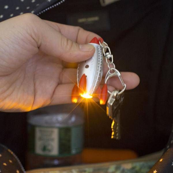 Kikkerland Mini LED Keychain with Sound Effect – Rocket