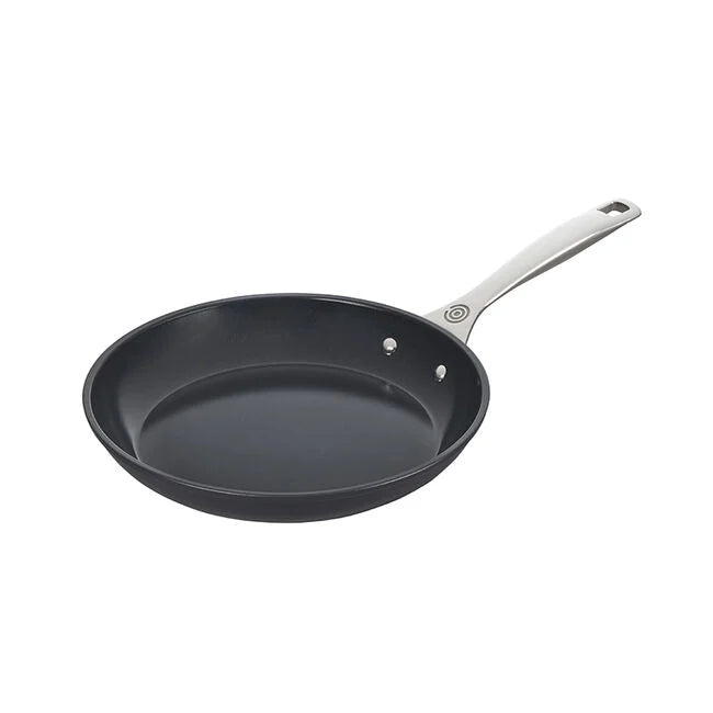 Le Creuset Essential Nonstick Ceramic Fry Pan – 10"