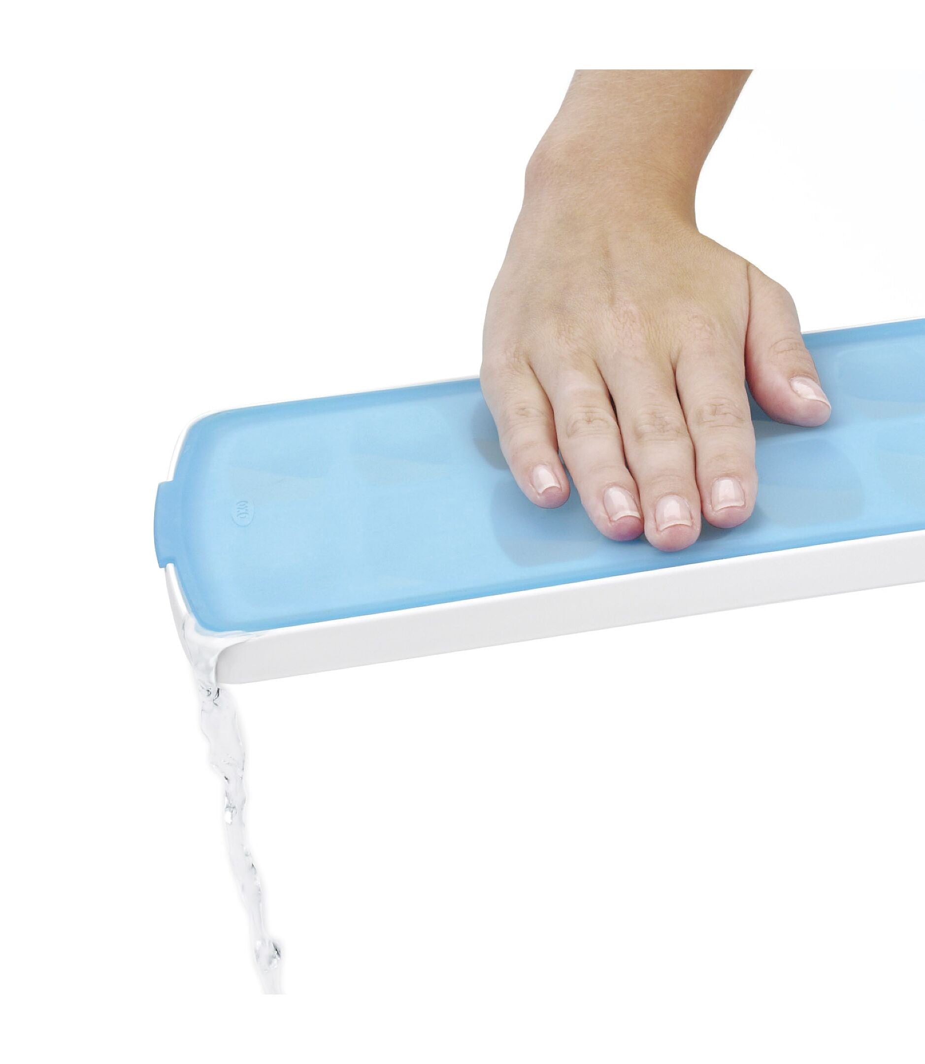 OXO Good Grips No-Spill Ice Cube Tray