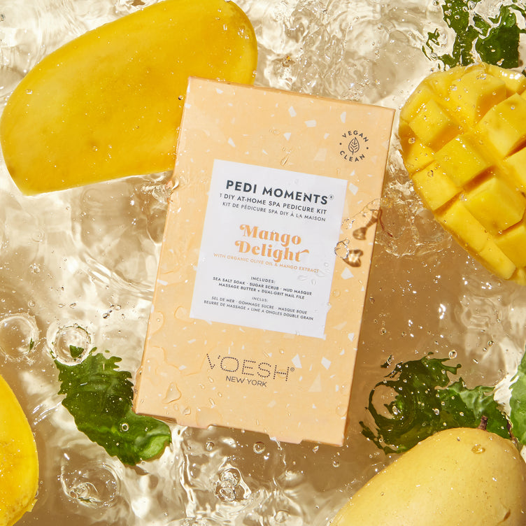 Voesh Pedi Moments Revitalizing At-Home Pedicure Kit – Mango Delight