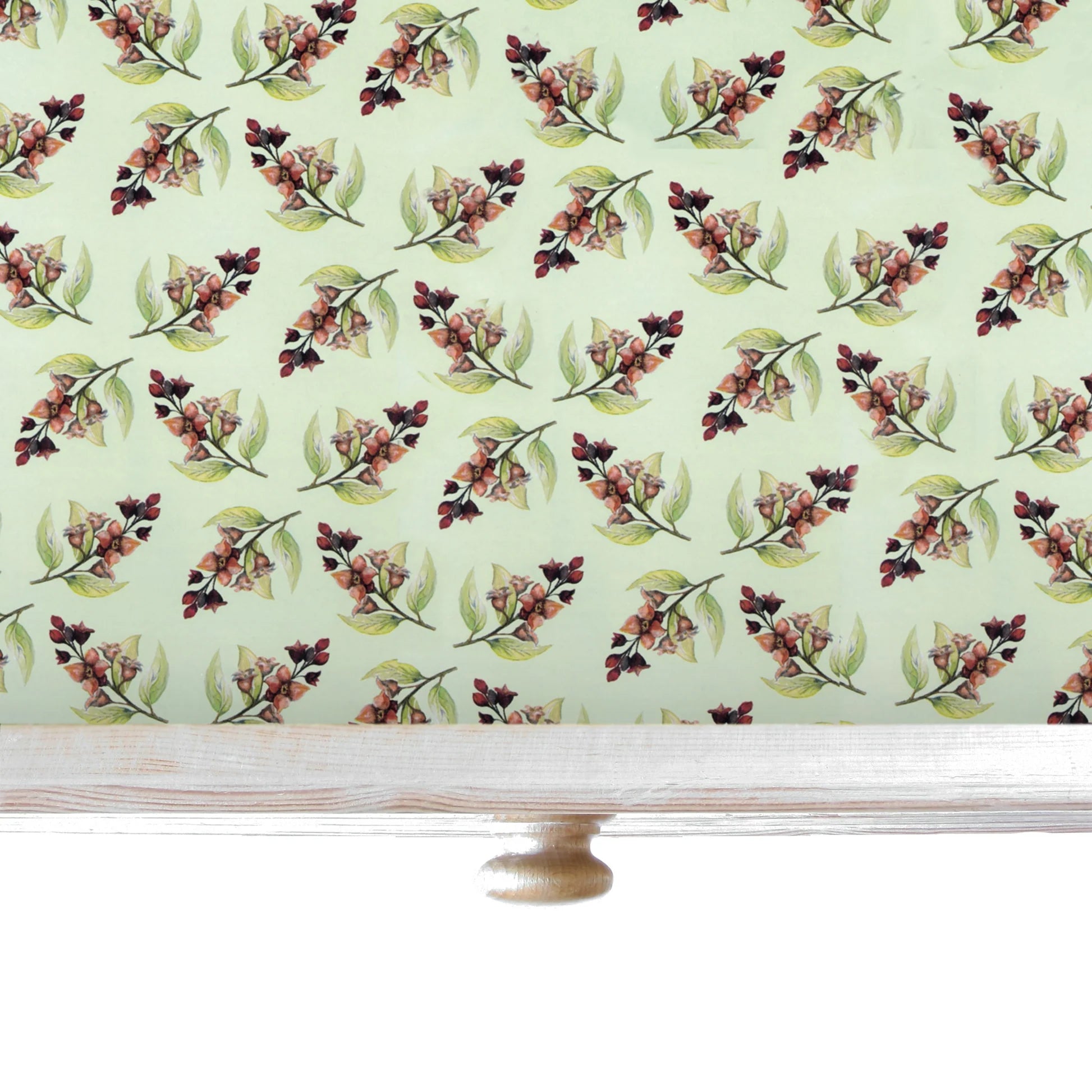 The Master Herbalist Scented Non-Adhesive Drawer Liners – Sandalwood – 5 Sheets – 23.6" x 16.5"