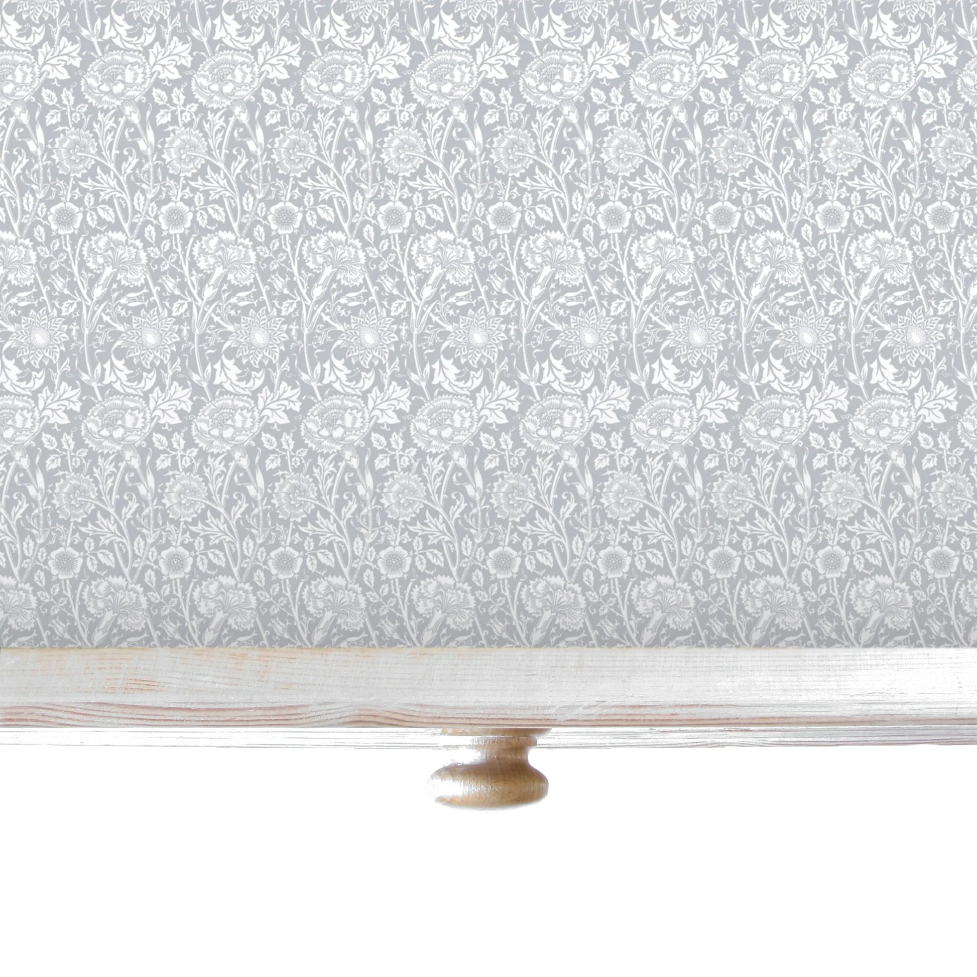 The Master Herbalist Scented Non-Adhesive Drawer Liners – Lily of the Valley – 5 Sheets – 23.6" x 16.5"