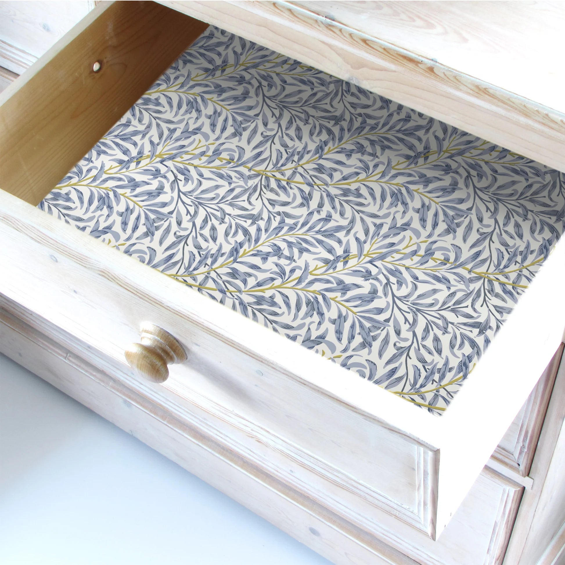 The Master Herbalist Scented Non-Adhesive Drawer Liners – Neroli & Bergamot – 5 Sheets – 23.6" x 16.5"