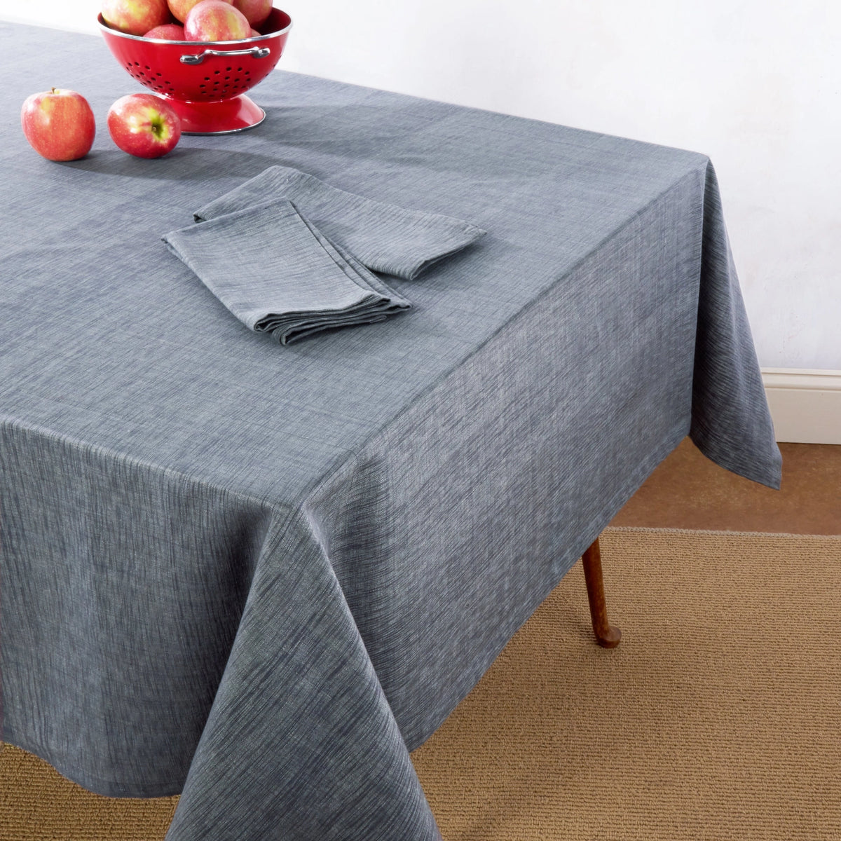 Sustainable Threads Organic Cotton Ikat Handwoven Tablecloths – 90" x 60" – Nainital