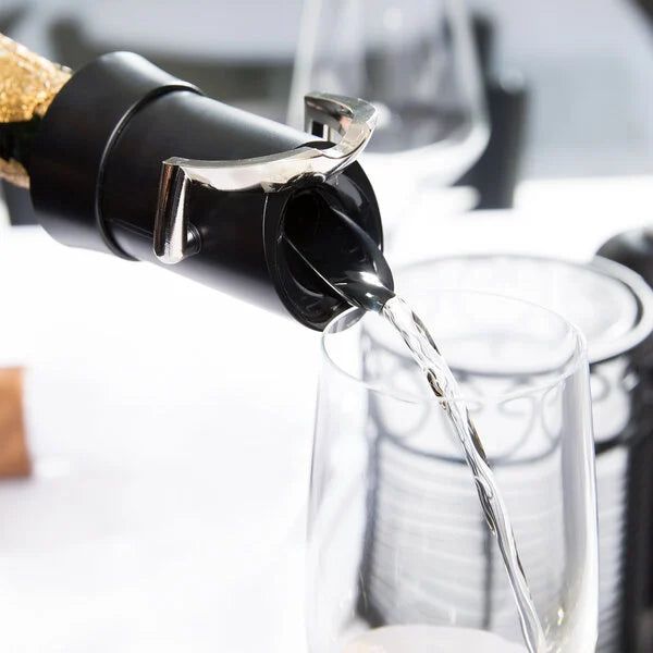 Vacu Vin Champagne Saver & Pourer – Black