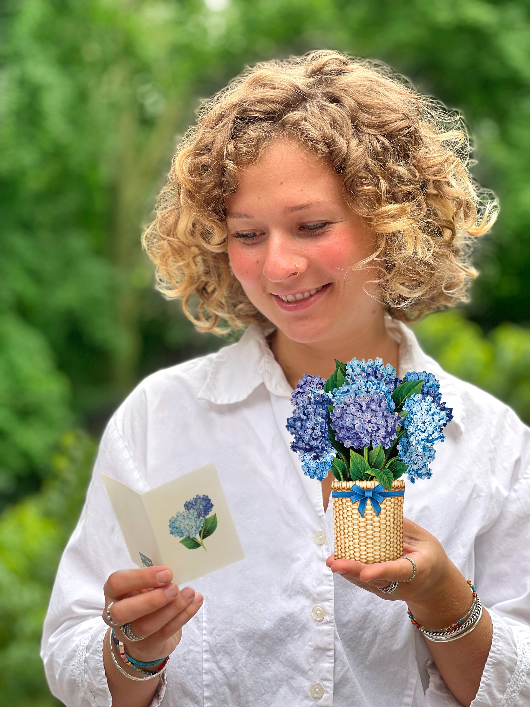Fresh Cut Paper 3D Pop Up Flower Greeting Note Card – Nantucket Hydrangeas – 6" x 5"