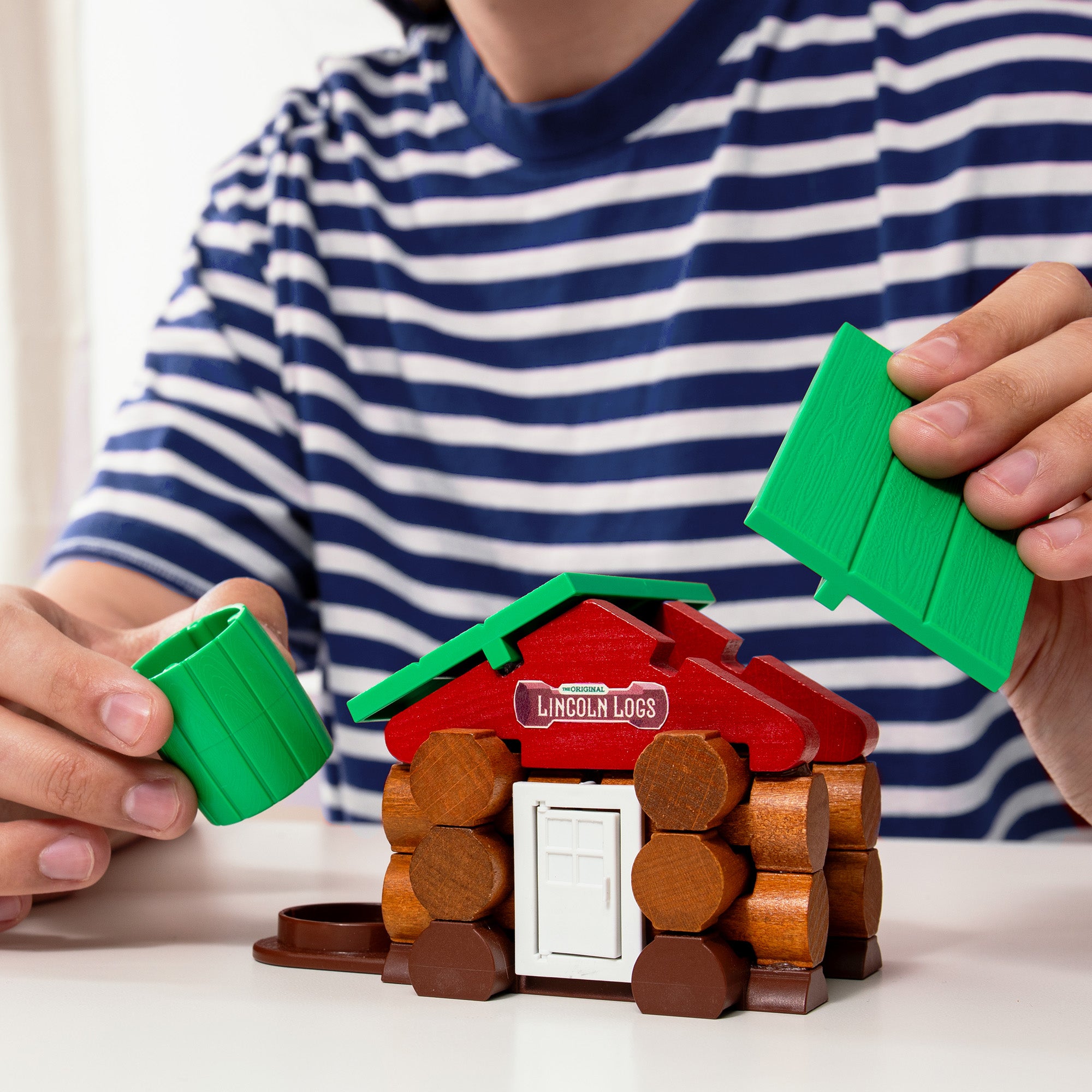 Schylling Mini Classics – Lincoln Logs Mini Home