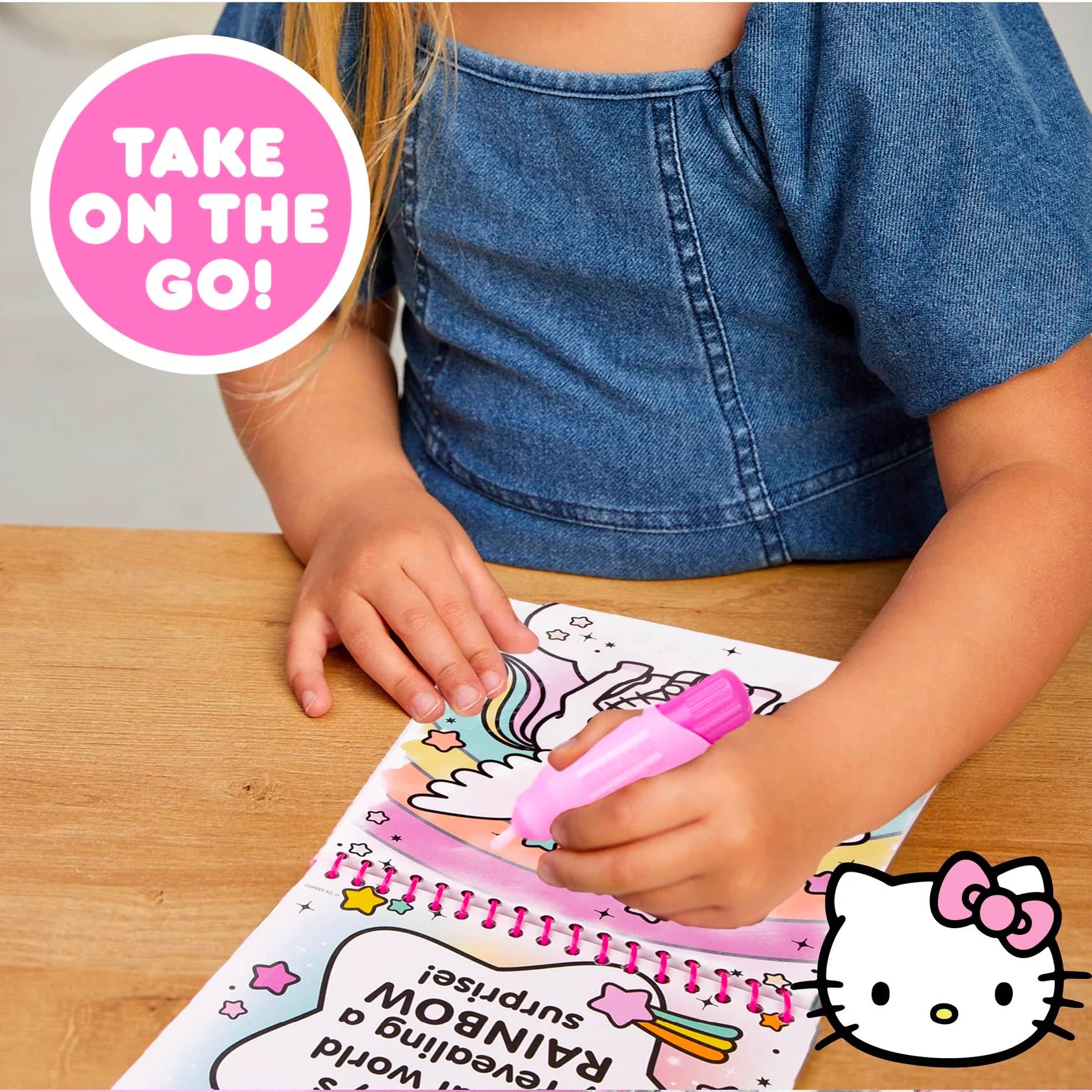 Hello Kitty Aqua Art Pad para niños