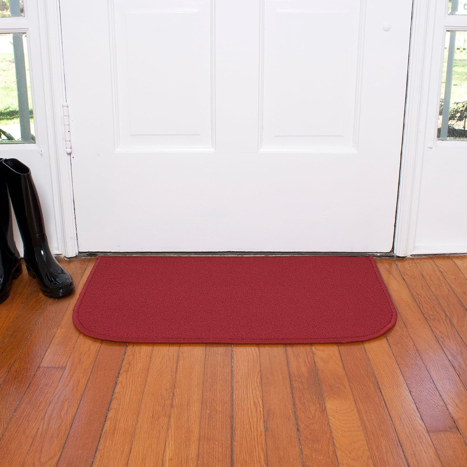 Ritz Solid Stain Resistant Accent Rug – Red – 18" x 30"