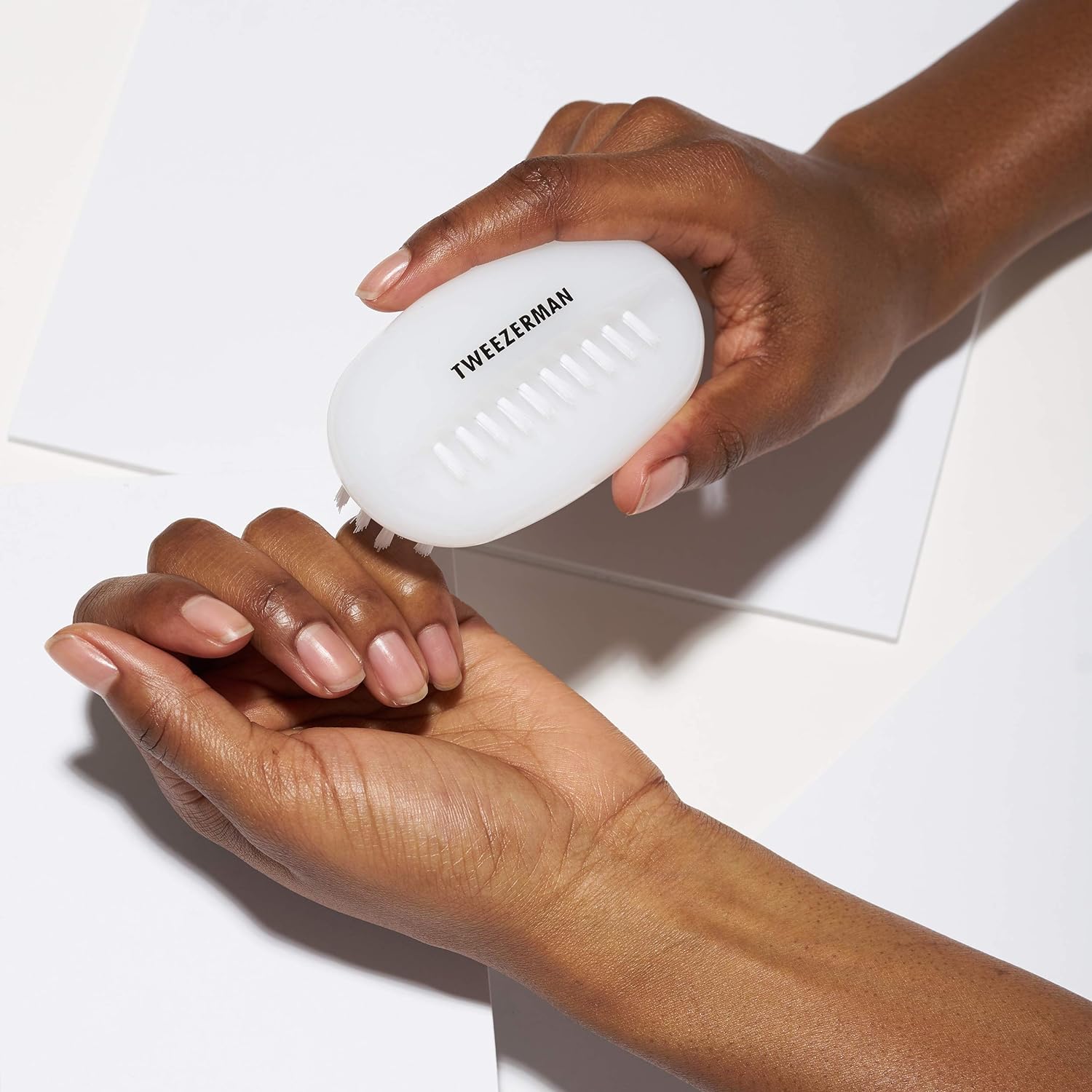 Tweezerman Dual Surface Nail Brush