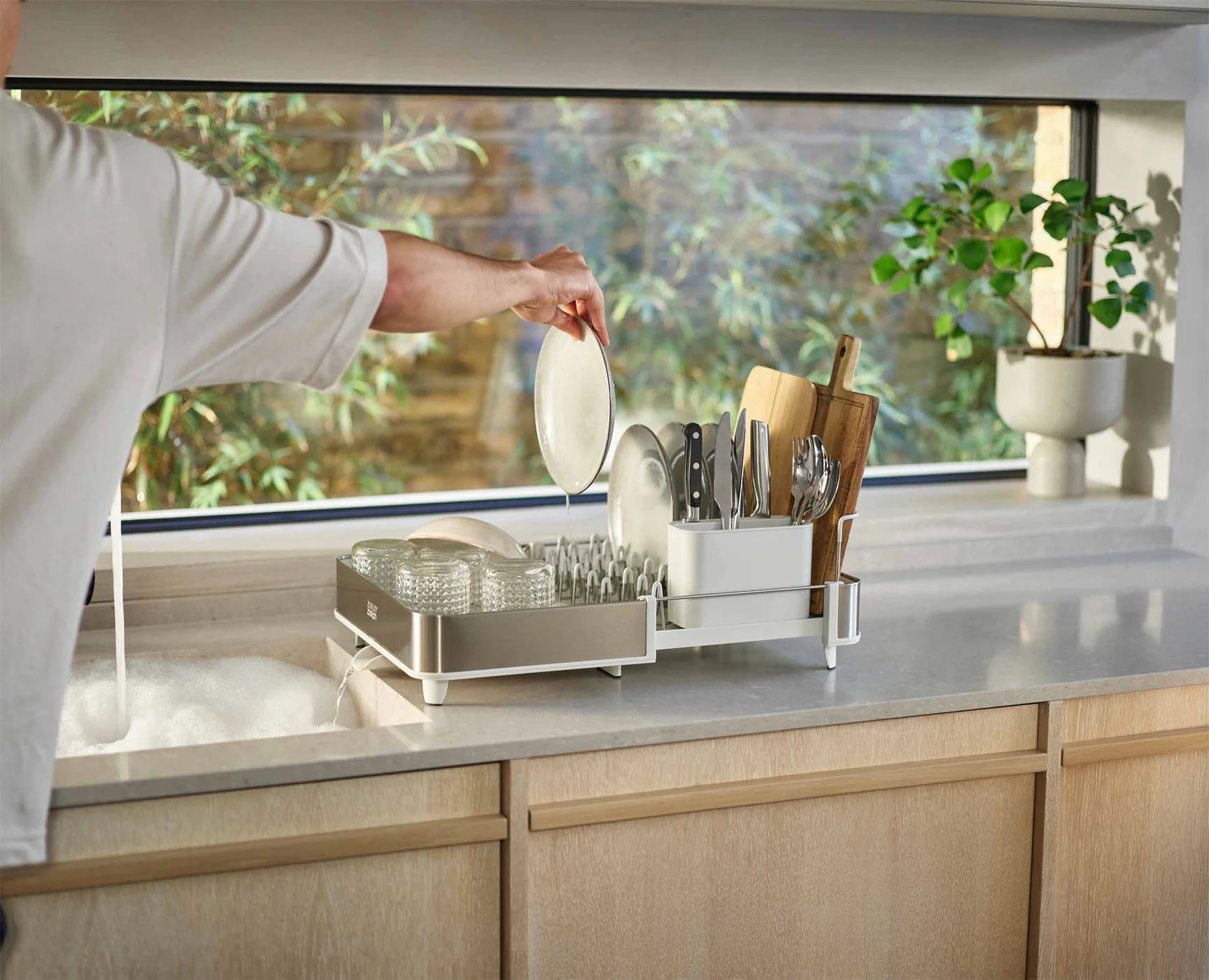 Joseph Joseph Extend Steel Expandable Dish Rack – Stone