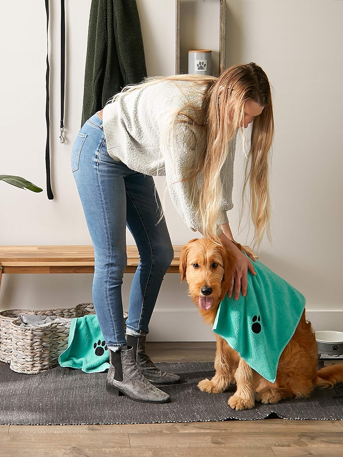 Bone Dry Pet Grooming Towel Embroidered Absorbent Microfiber – 15" x 30" Aqua