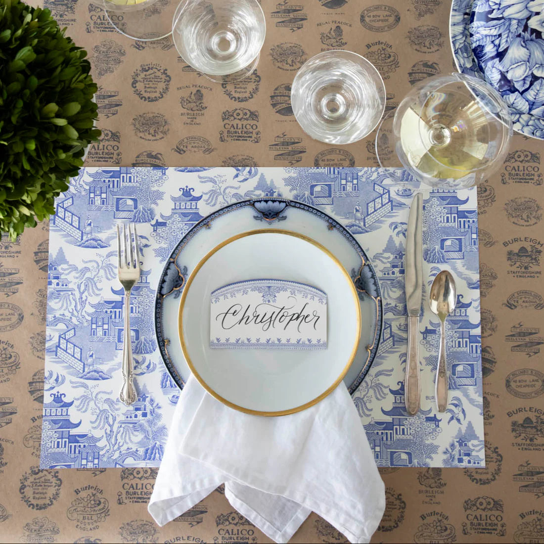 Hester & Cook Paper Placemats - Blue Willow – 18 Per Package