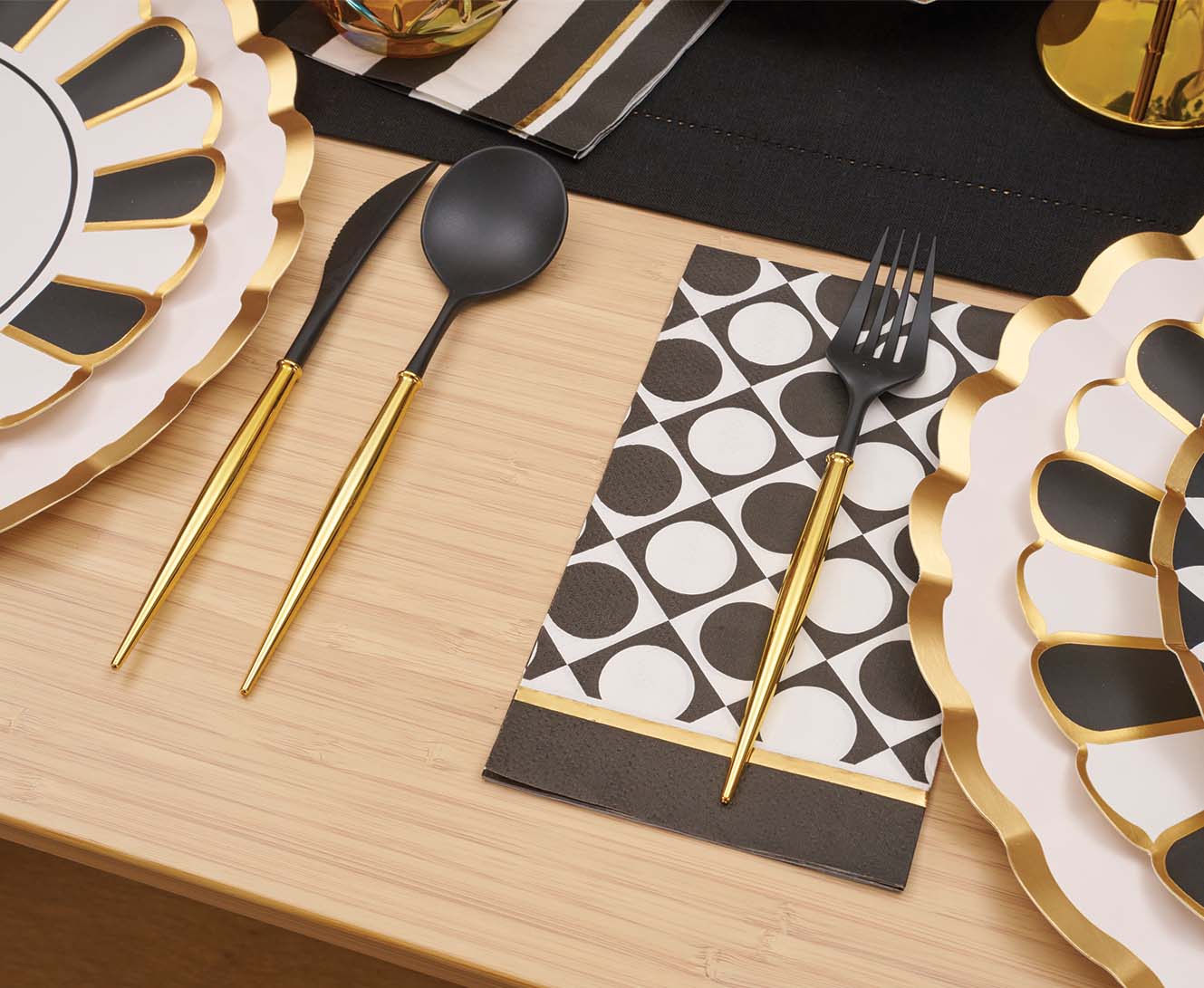 Sophistiplate Paper Guest Towels – Pack of 20 – Cordoba