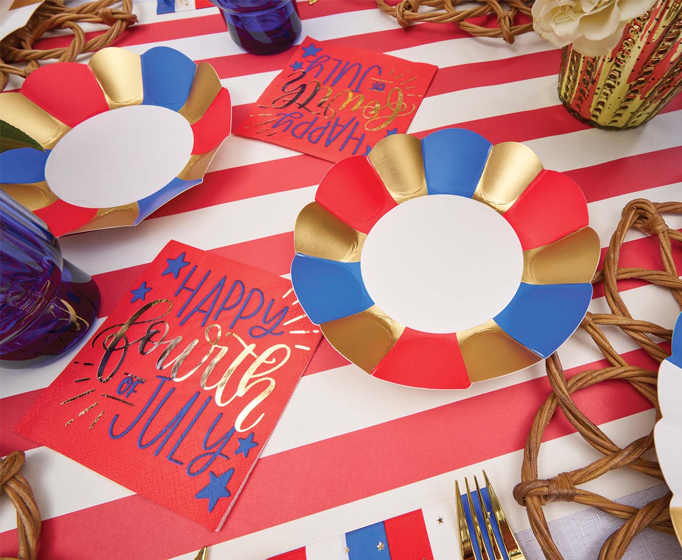 Sophistiplate Wavy Paper Appetizer & Dessert Bowls – 8pk – Modern Patriotic