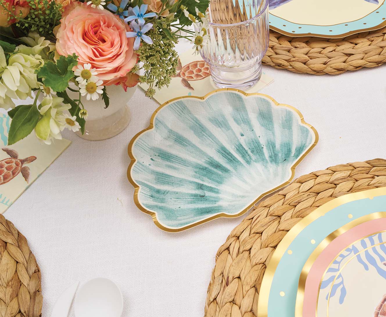 Sophistiplate Die Cut Paper Salad & Dessert Plates – 8pk – Pastel Sea