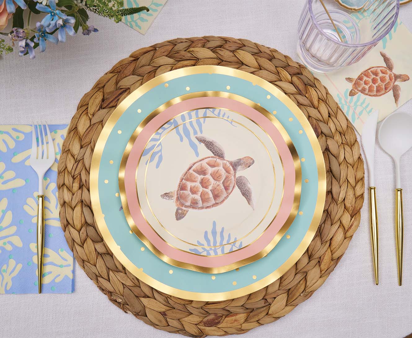 Sophistiplate Wavy Paper Salad & Dessert Plates – 8pk – Pastel Sea