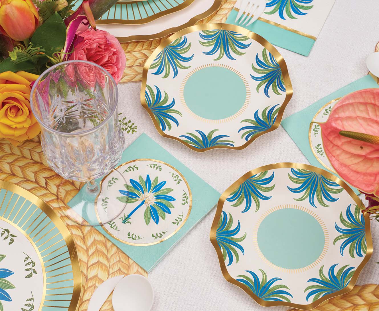 Sophistiplate Paper Beverage Napkins – Pack of 20 – Preppy Palm