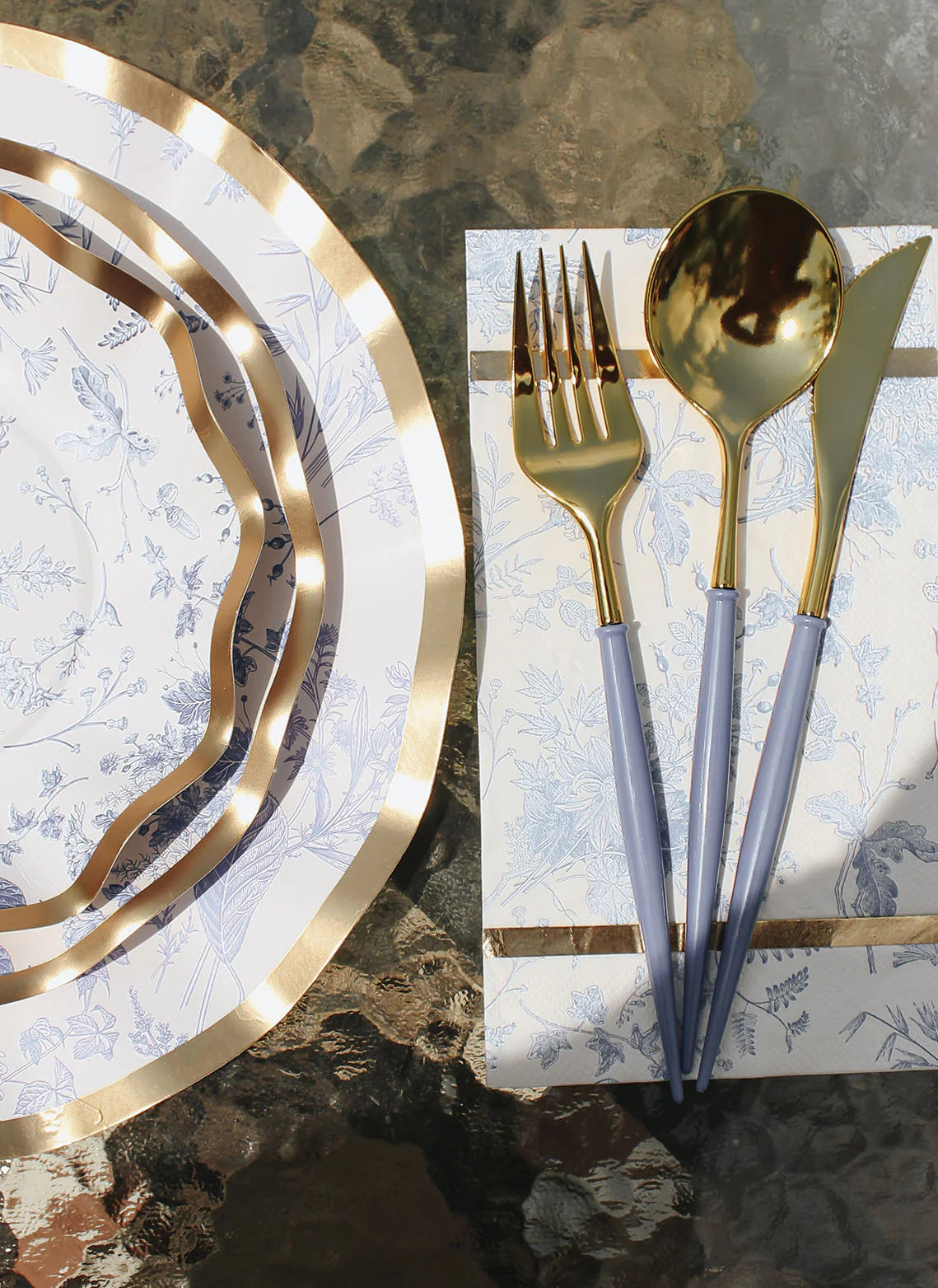 Sophistiplate Bella Assorted Plastic Cutlery – Gold & Sky Blue – 24pc – Service for 8