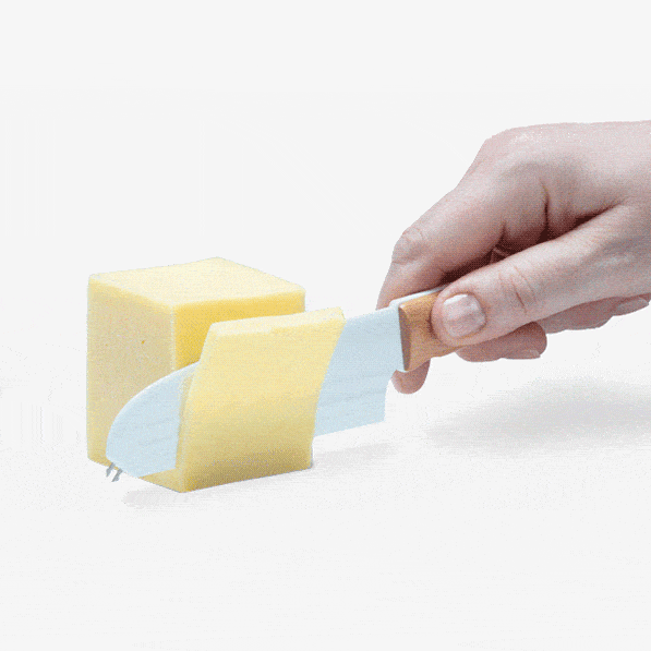 Dreamfarm Knibble Non-Stick Cheese Knife With Fork – Beechwood