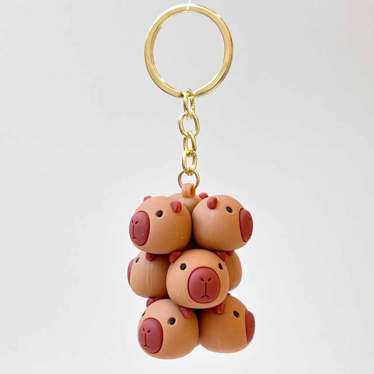 Silly Animals Capybara Family Key Charm