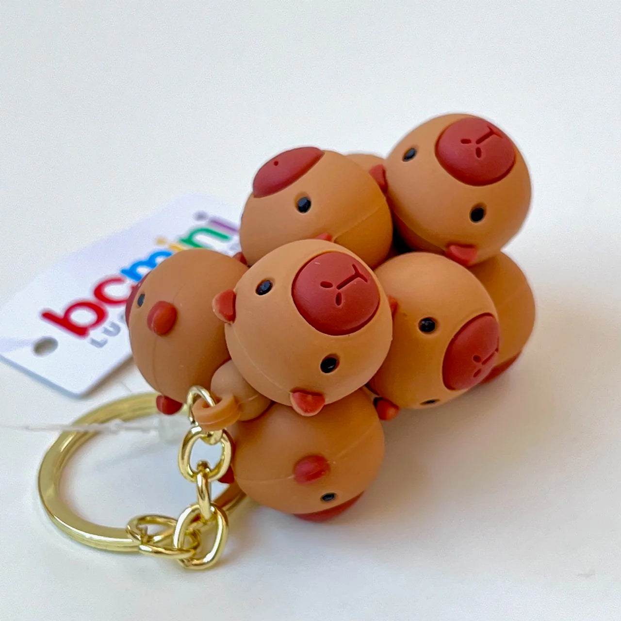 Silly Animals Capybara Family Key Charm