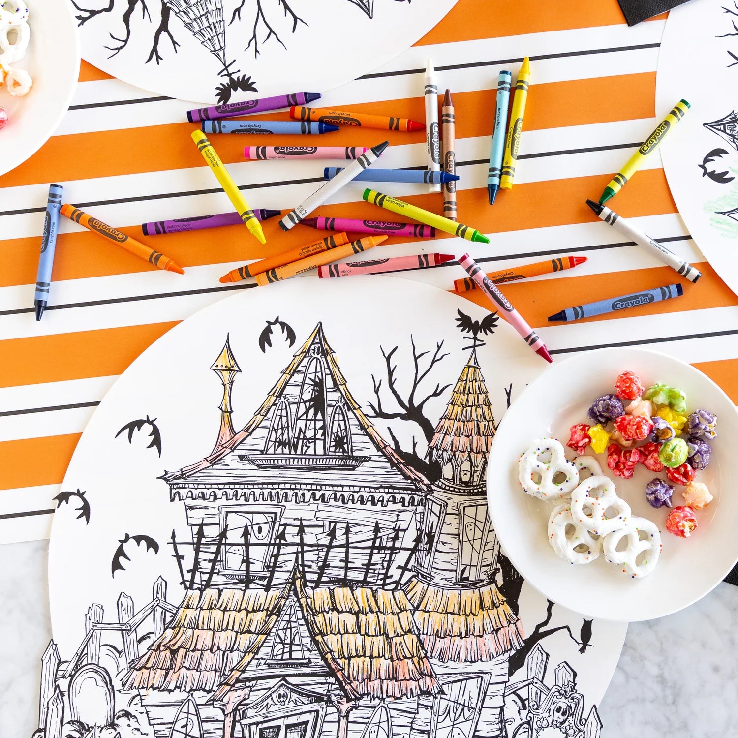 Hester & Cook Die-Cut Paper Coloring Placemats – Haunted House – Pack of 12