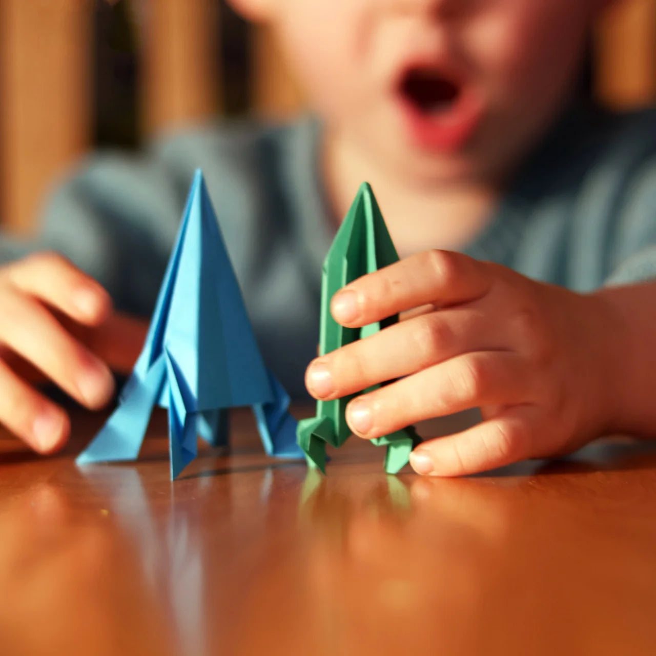 Pikkii Origami Craft Kit – Flying Paper Rockets – Set of 20