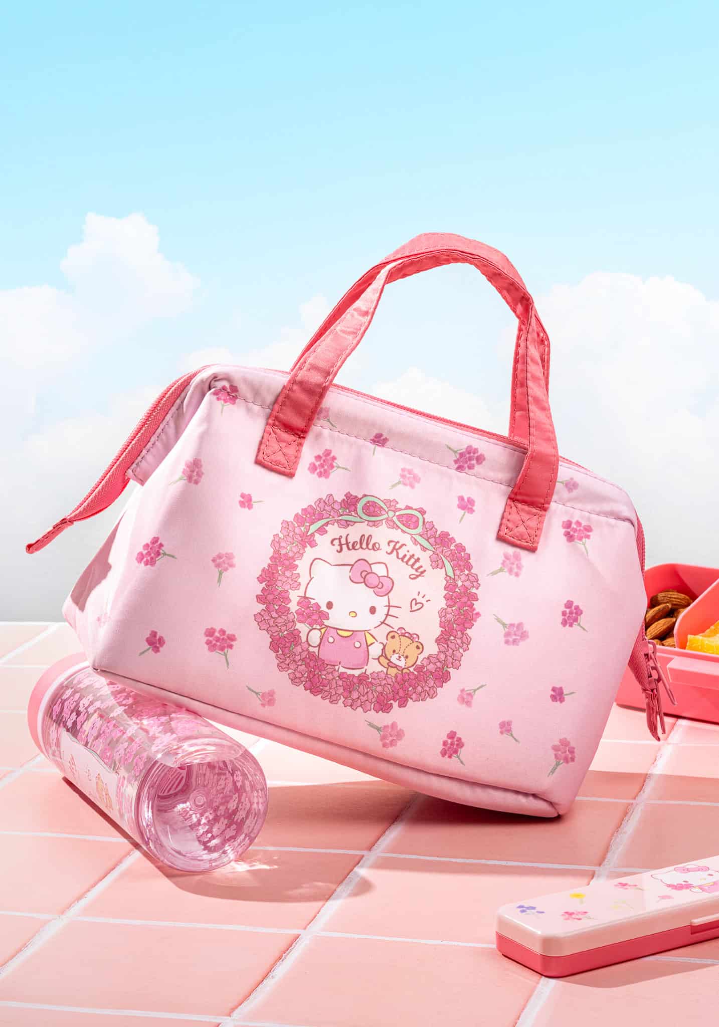 Insulated Lunch Tote Bag – Hello Kitty Floral Wreath