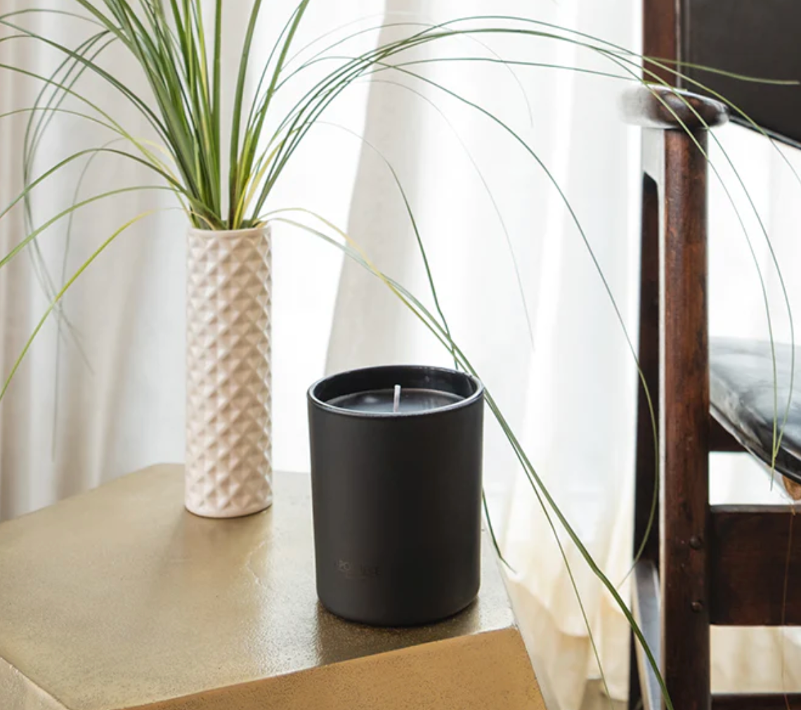 Apotheke Charcoal Signature Candle – 11oz