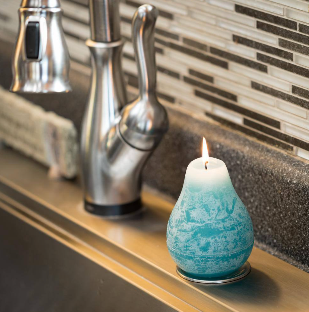 Vance Kitira Timber Pear Candle – Sea Glass – 4.5"