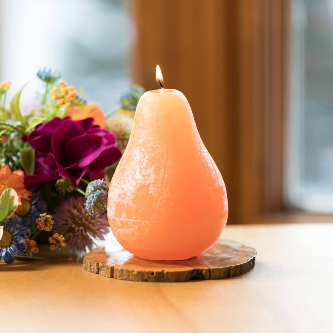 Vance Kitira Timber Pear Candle – Tangerine – 4.5"