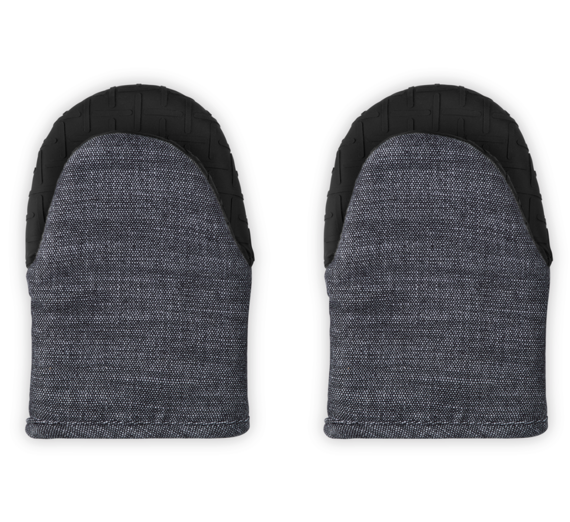Le Creuset Mini Silicone Oven Mitts – Set of 2 – Noir