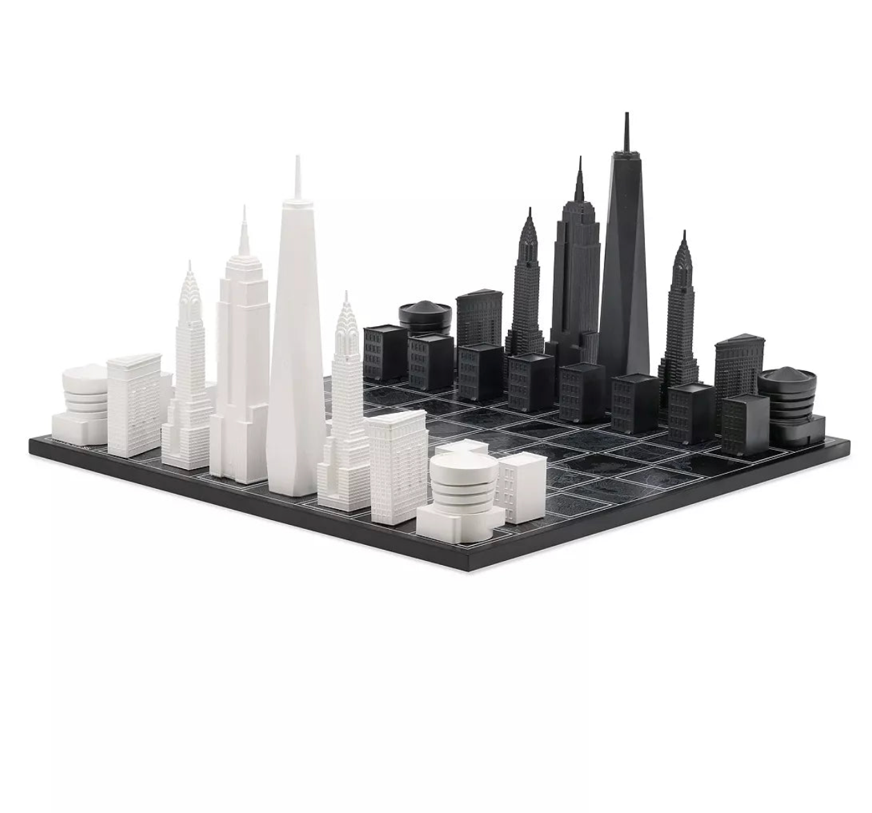 Vici New York City Chess Set