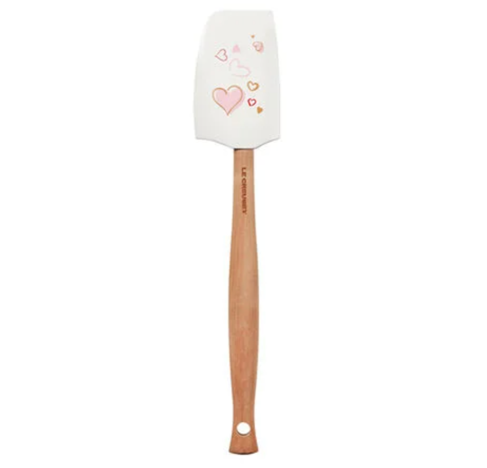 Le Creuset Mon Coeur Collection Spatula – Silicone With Wood Handle – White