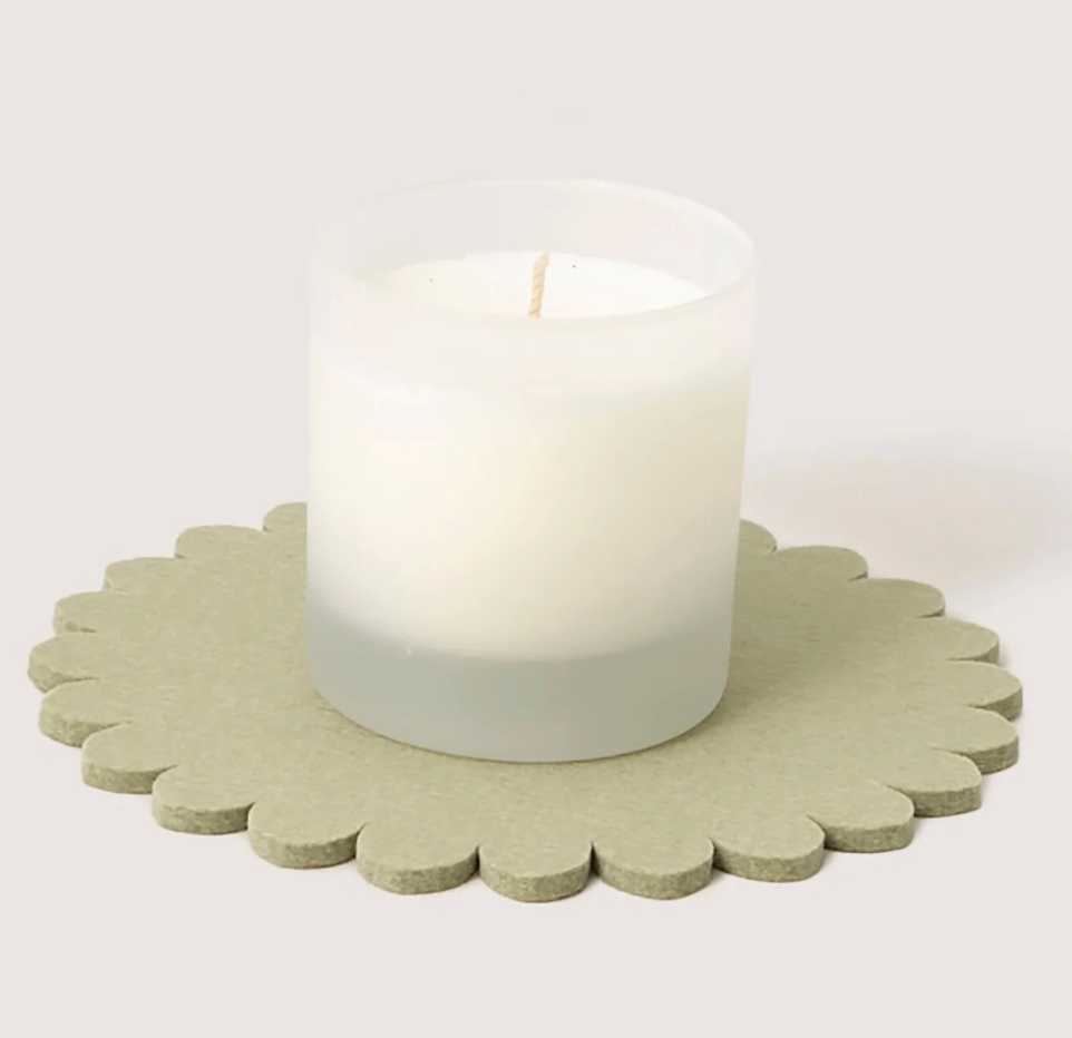 Graf Lantz Crest 8" Trivet – Dew