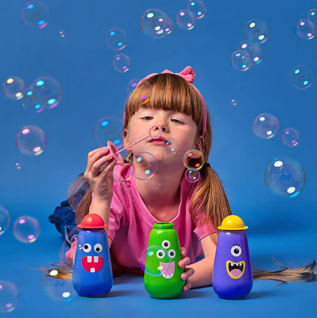 Kikkerland Kidoki Monster Bubbles – Assorted Colors Each Sold Separately
