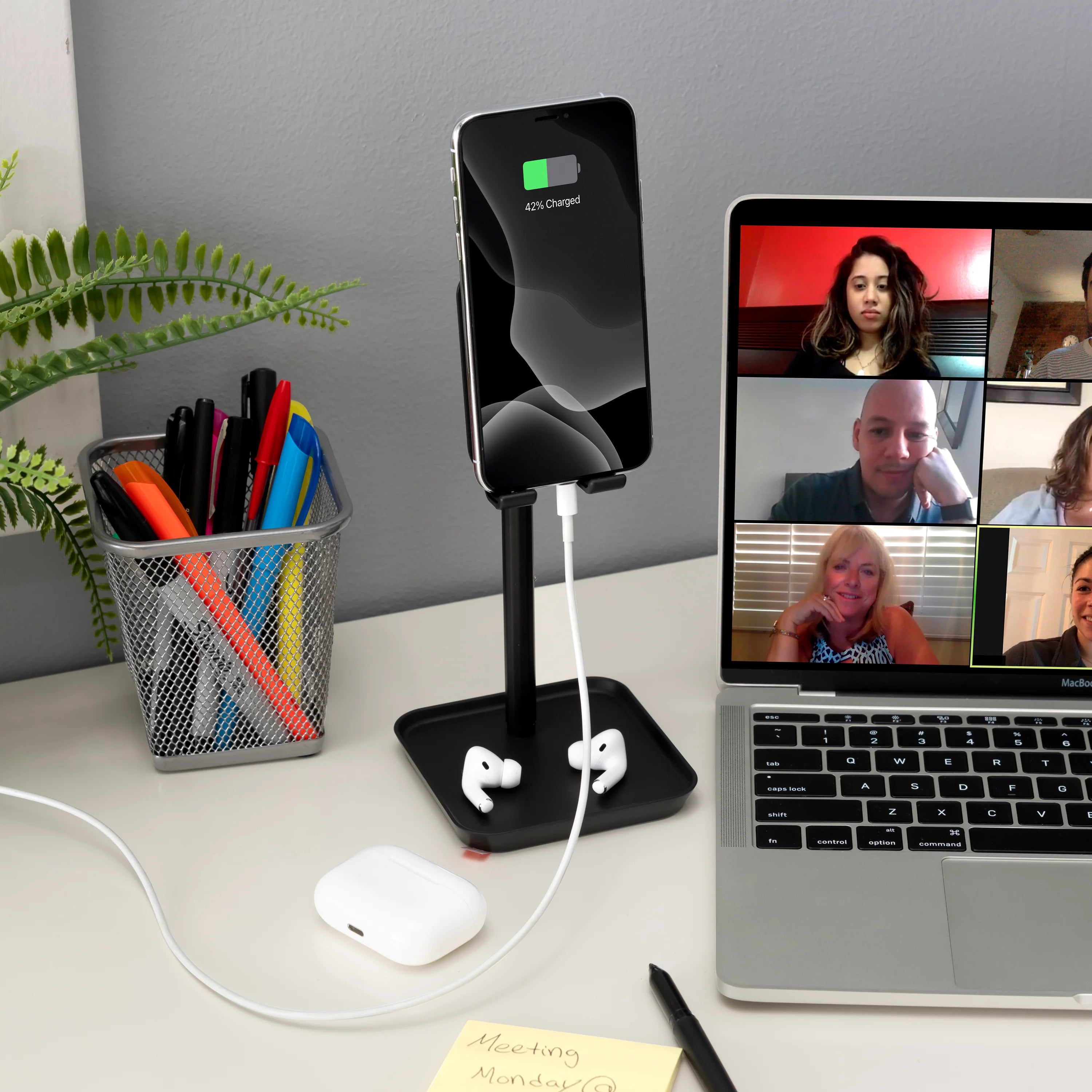 Kikkerland The Perfect Phone Stand – Black