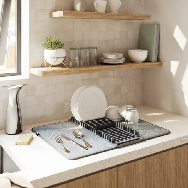 Umbra UDry Dish Drying Rack with Mat – Charcoal