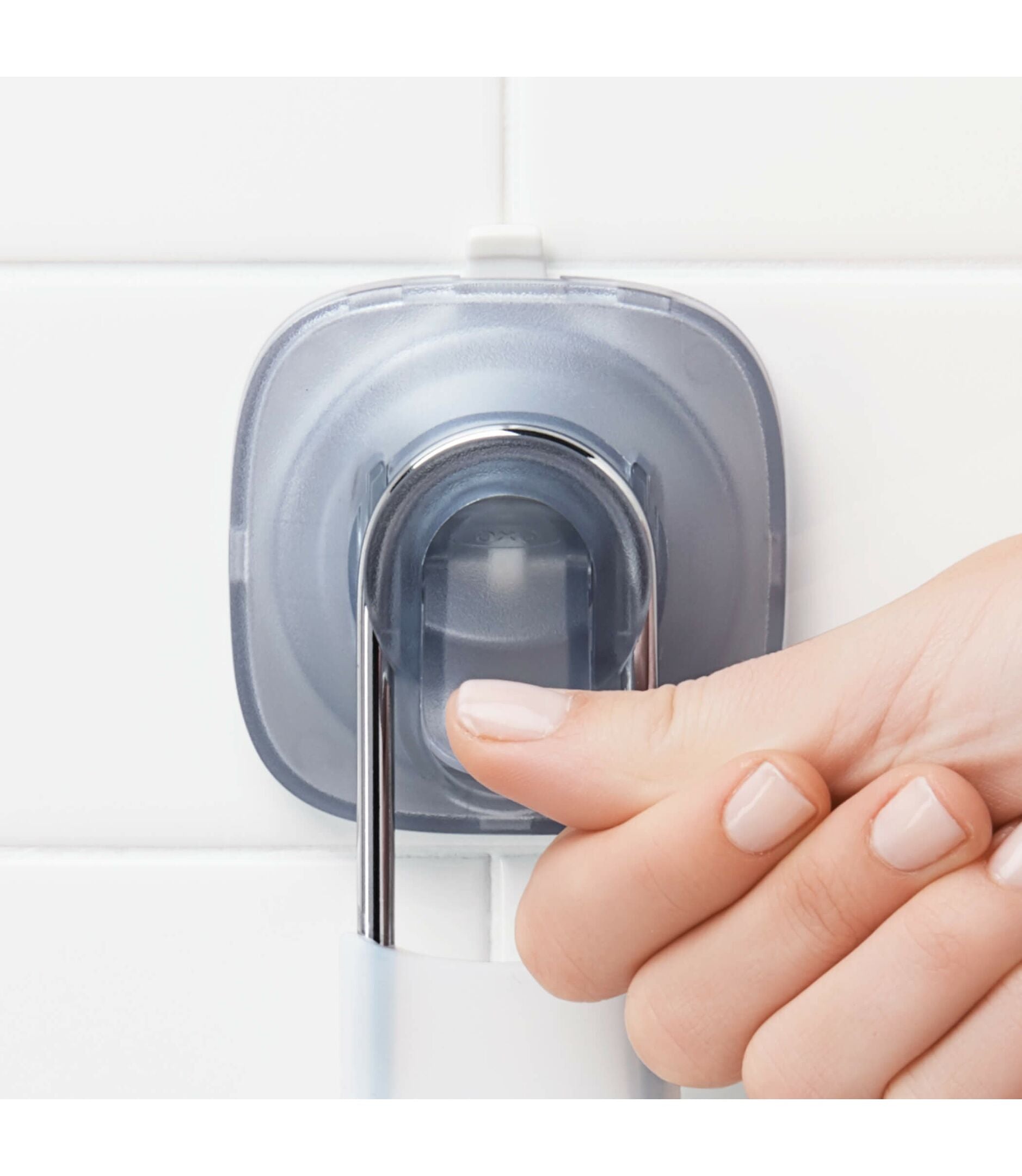 OXO StrongHold Suction Fogless Mirror