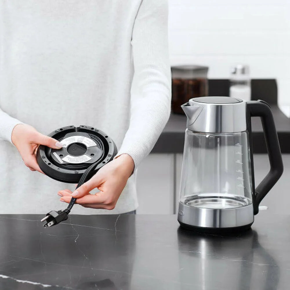 OXO Cordless Glass Electric Kettle – 1.85qt.