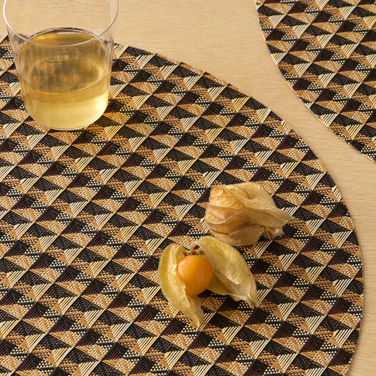 Chilewich Crane Round Placemat – Honey