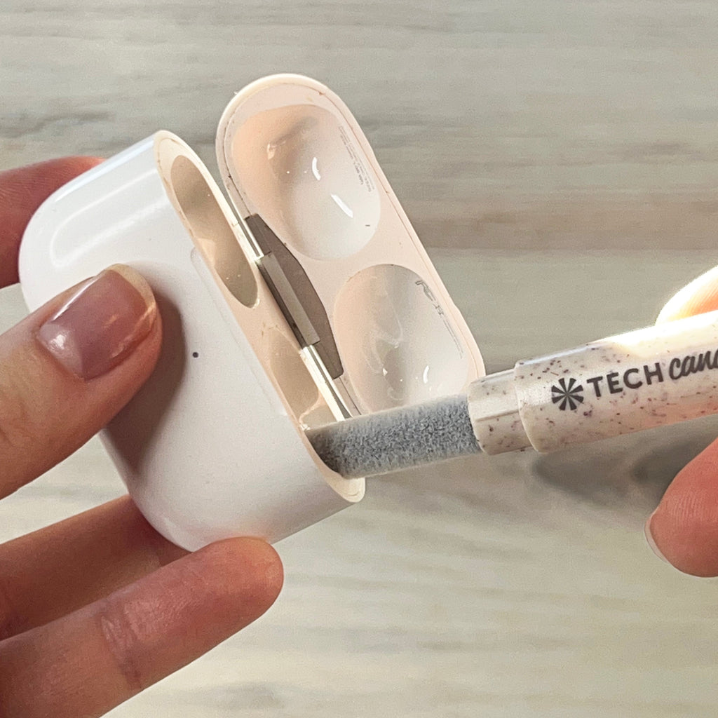Tech Candy Teenie Weenie Earbud Cleanie : Natural Earbud Cleaning Kit