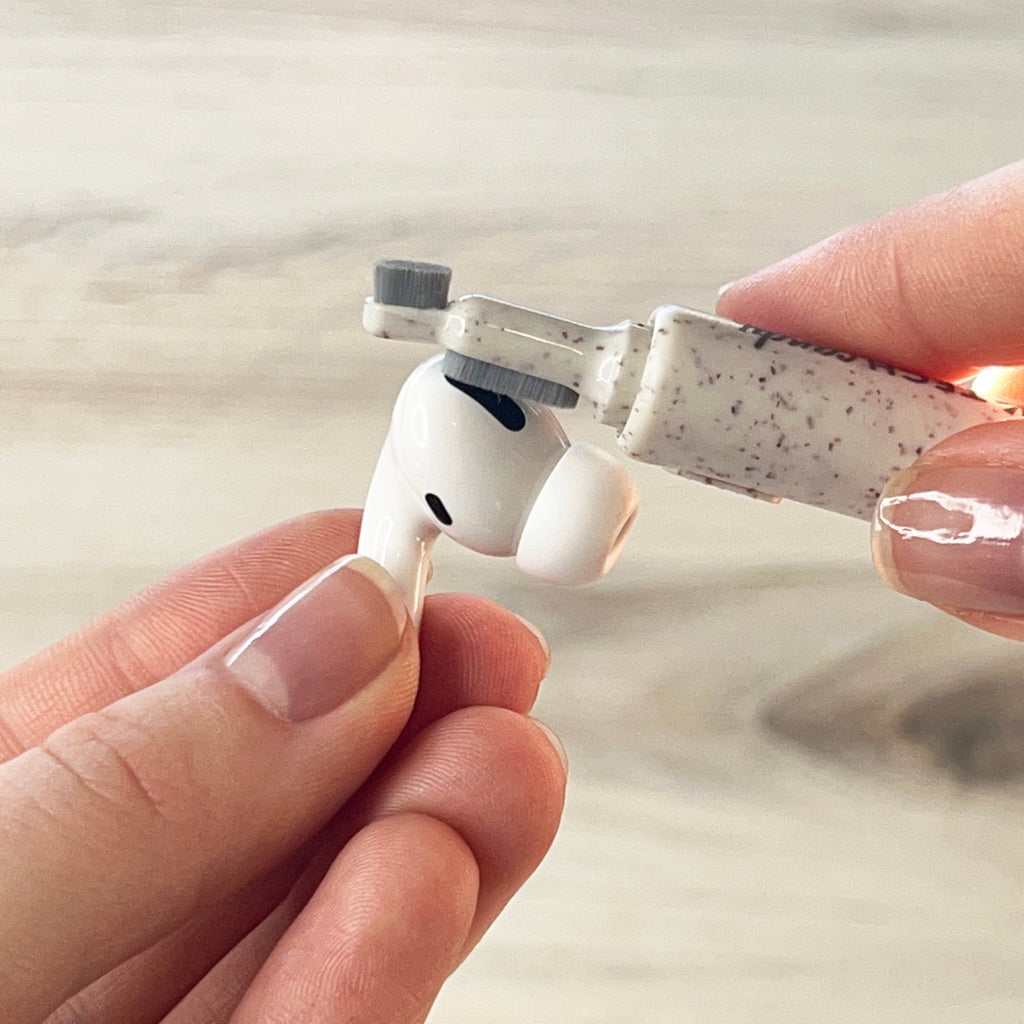 Tech Candy Teenie Weenie Earbud Cleanie : Natural Earbud Cleaning Kit