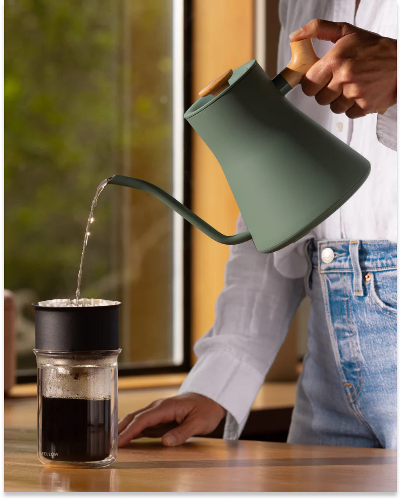 Fellow Stagg EKG Pro Electric Pour-Over Kettle – Smoke Green| Maple Handle