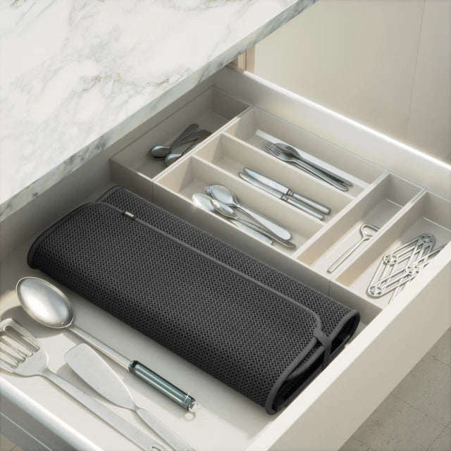 Umbra UDry Dish Drying Rack with Mat – Charcoal