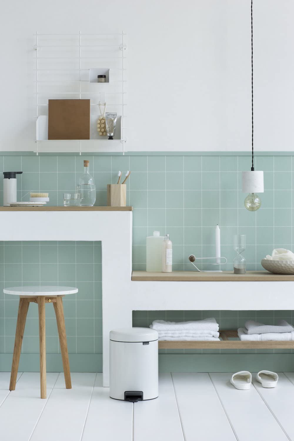 Brabantia NewIcon Step Trash Can – White – 1.3 Gal