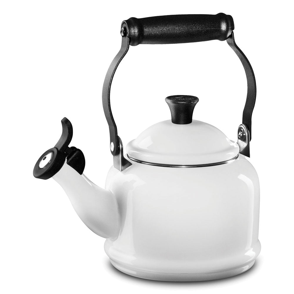 Le Creuset Demi Kettle – White